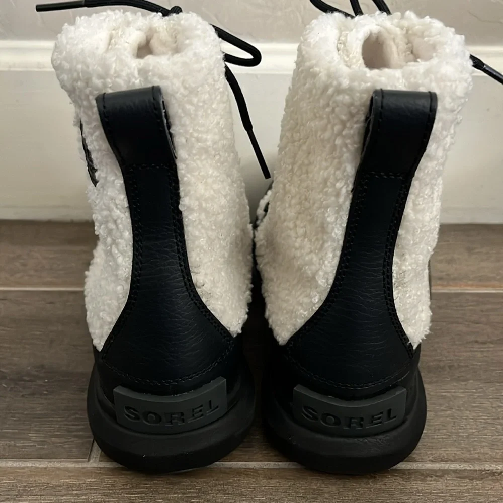 NWT Sorel Explorer II Joan Cozy Boot Size 7 - Picture 7 of 11